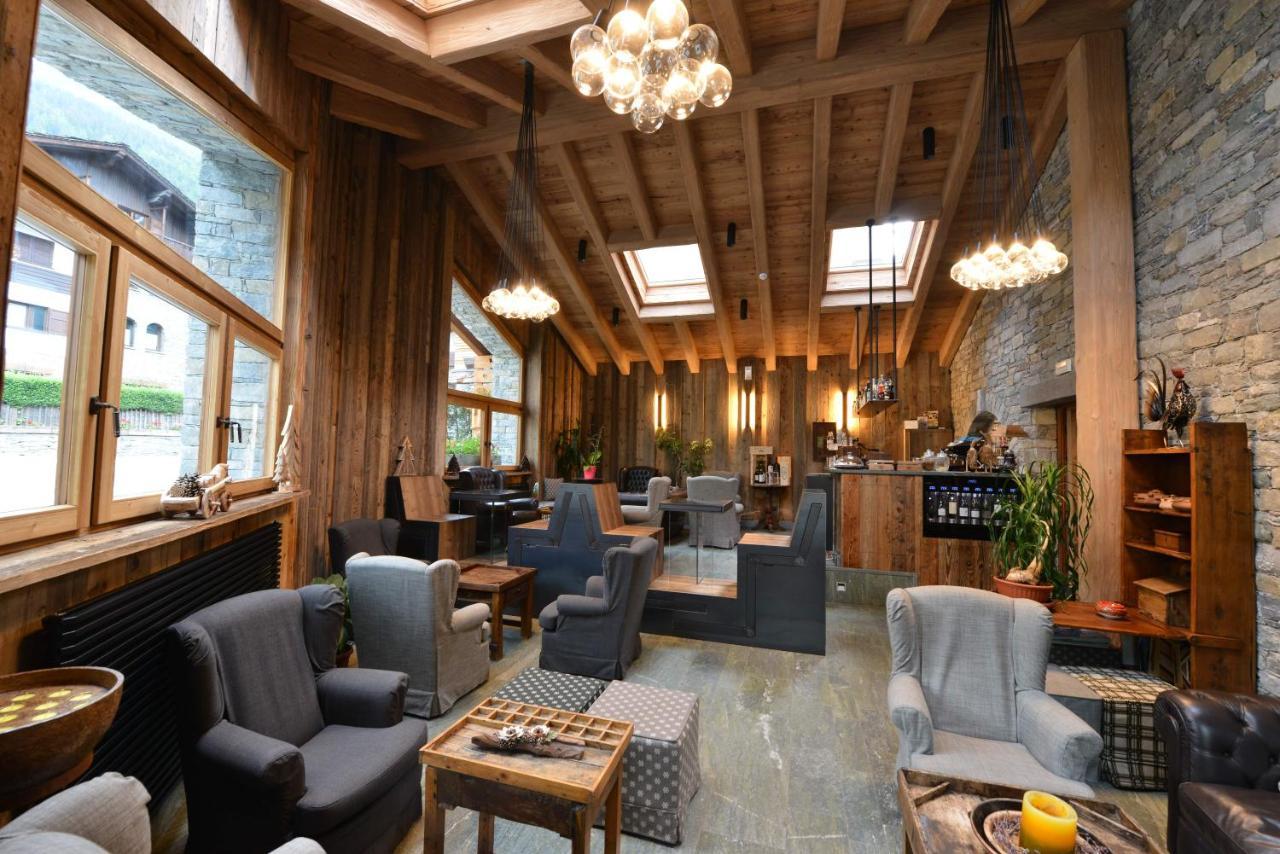 Hotel Maison Saint Jean Courmayeur Dış mekan fotoğraf