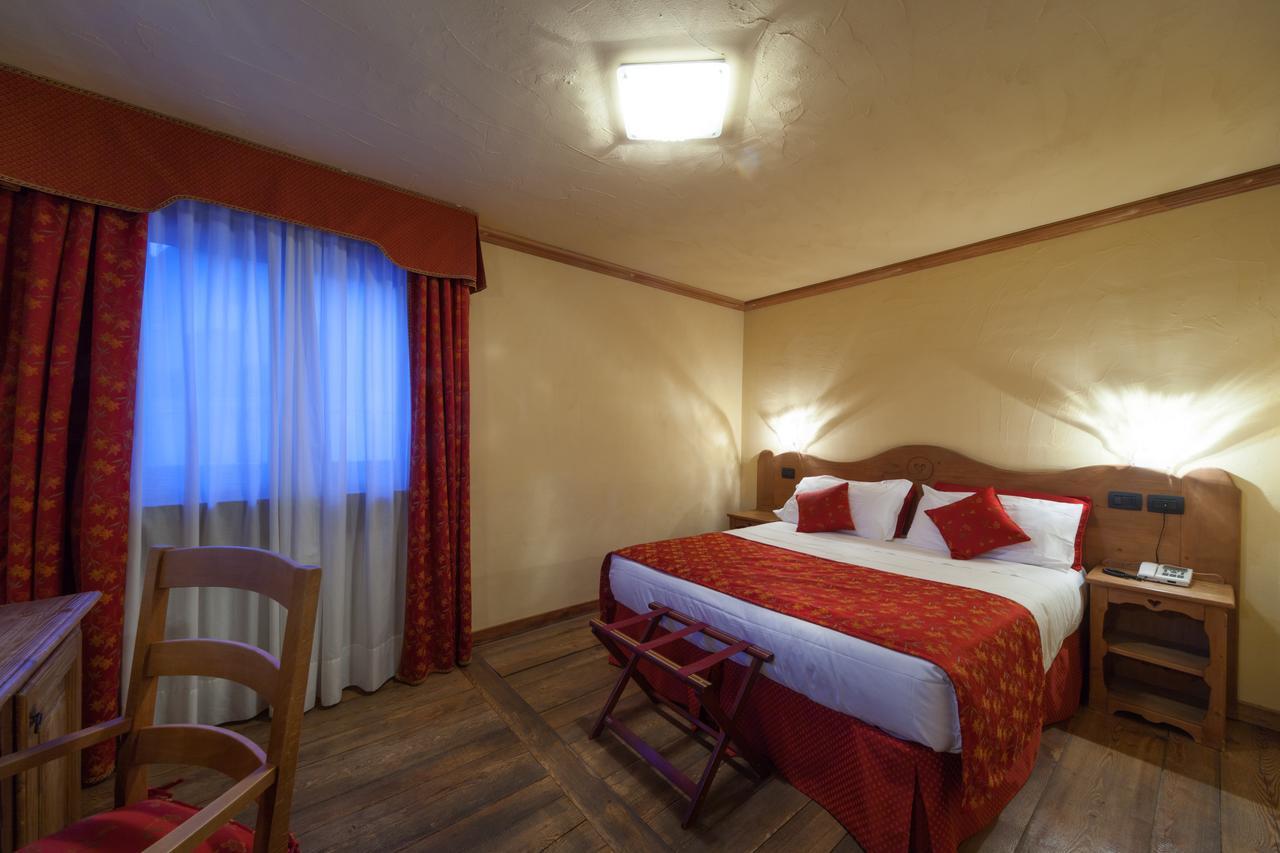 Hotel Maison Saint Jean Courmayeur Dış mekan fotoğraf