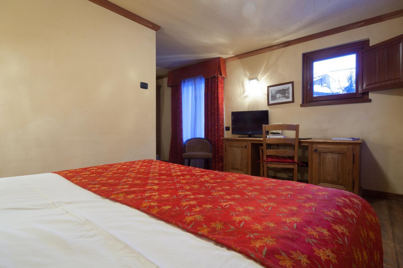 Hotel Maison Saint Jean Courmayeur Dış mekan fotoğraf